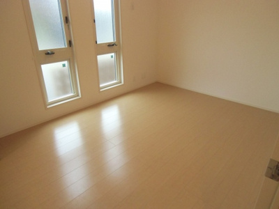 【洋室】 | Garden Villa