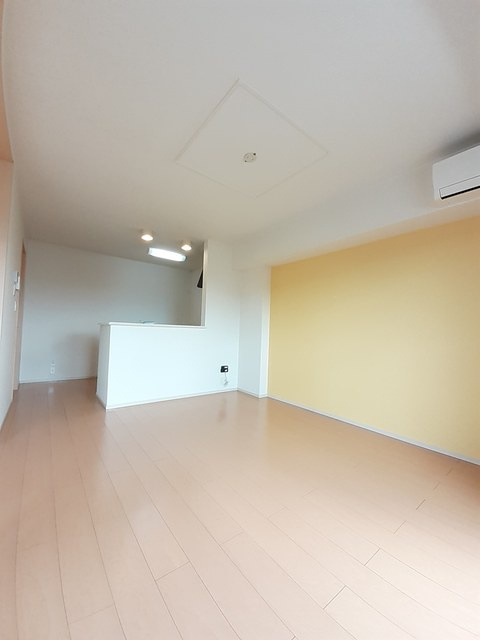 ジェルメメゾンMNの居間・リビング