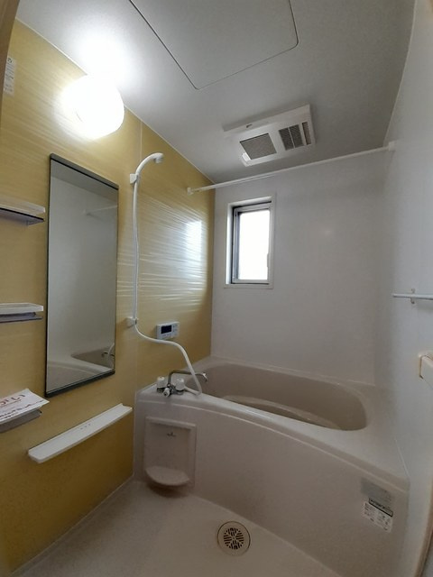 ジェルメメゾンMNの浴室