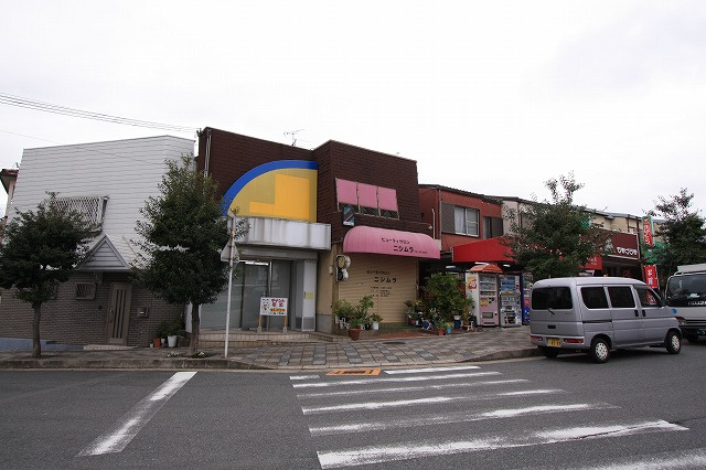 藤ノ木台店舗の外観