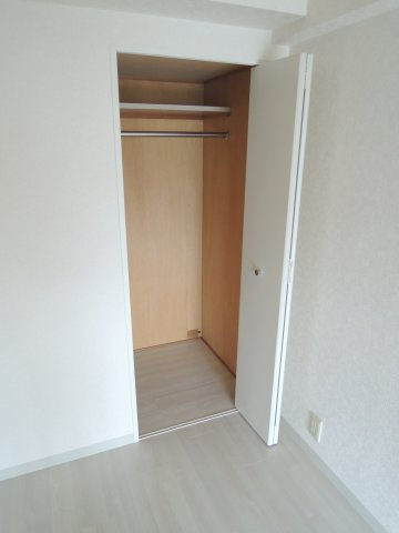 ノーブル貝取の収納|クローゼット【ノーブル貝取】