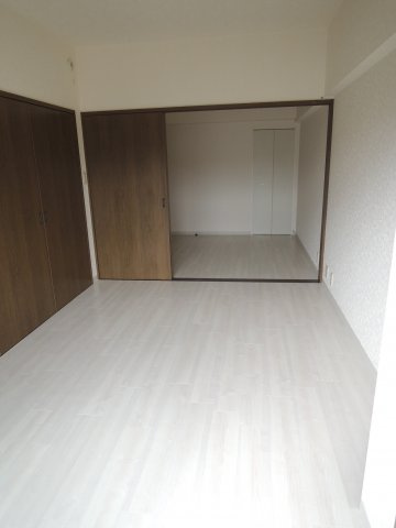 ノーブル貝取の洋室|洋室6帖【ノーブル貝取】