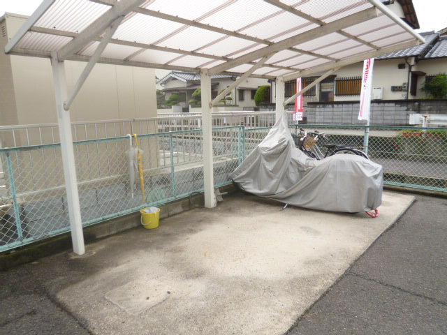 倉敷市中庄のアパートのその他共用部分|自転車置き場