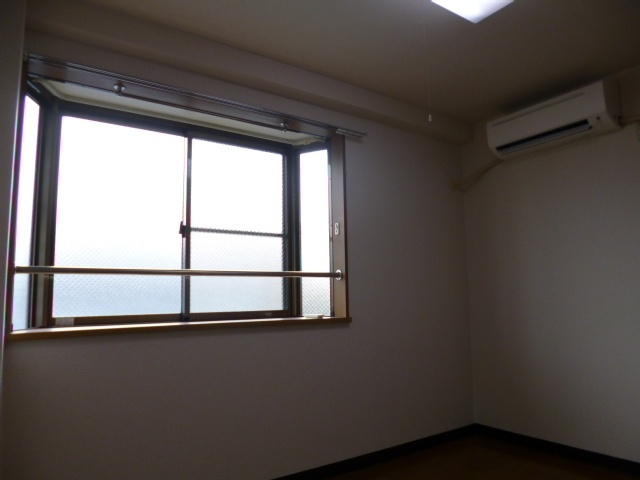 アークフラッツのその他|出窓
