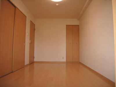 【洋室】 | アンプルールフェールルミエール富木