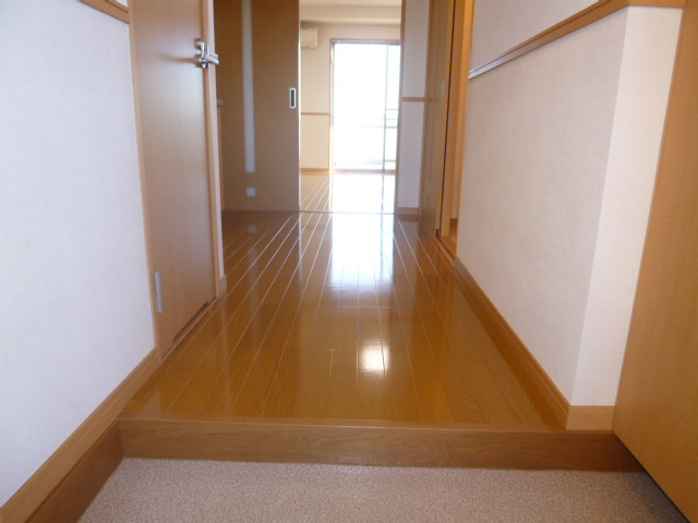 フジパレスの玄関