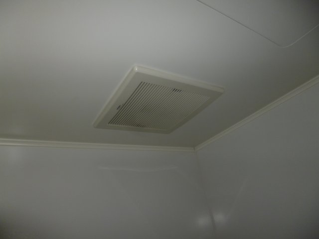 フジパレスの浴室|浴室換気扇