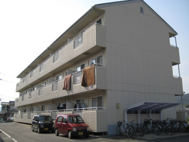 倉敷市西岡の賃貸マンションの外観