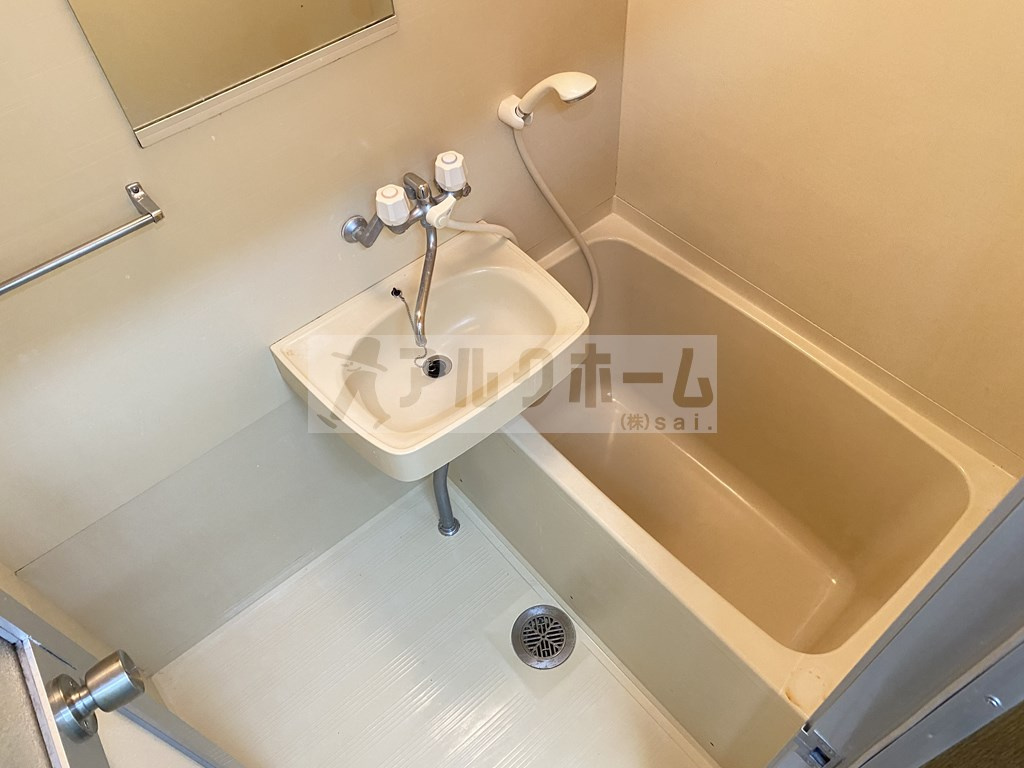 サンシーハウスの浴室