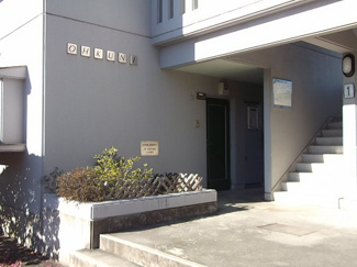 【エントランス】