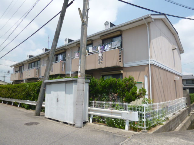 倉敷市平田のアパートの外観