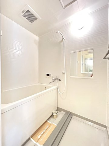 フロイデの浴室