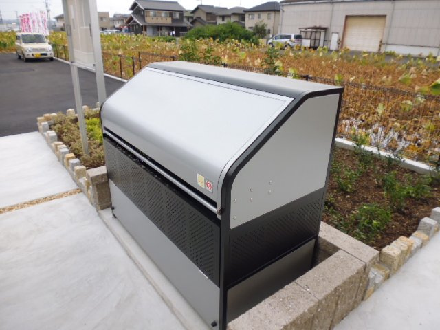 エアリー・ミサオⅡのその他共用部分|敷地内専用ゴミステーション