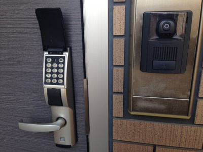 【玄関】 | シティハイム加茂 | 電子錠　TVモニター付インターホン
