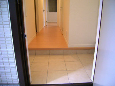 【玄関】 | ブルームコート