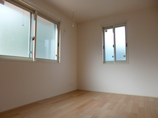 フルール ポワールの洋室