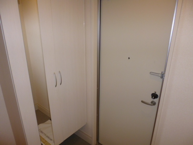 フルール ポワールの玄関