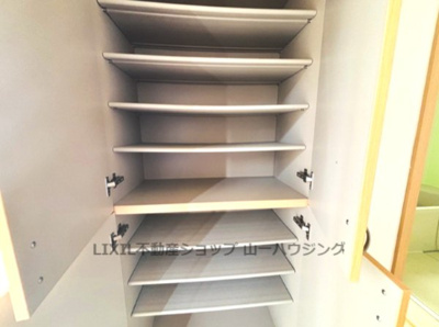 【収納】 | 金井貸家 | シューズＢＯＸ
