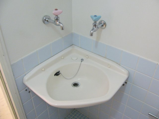 湯島武蔵野マンションの洗面所|洗面台