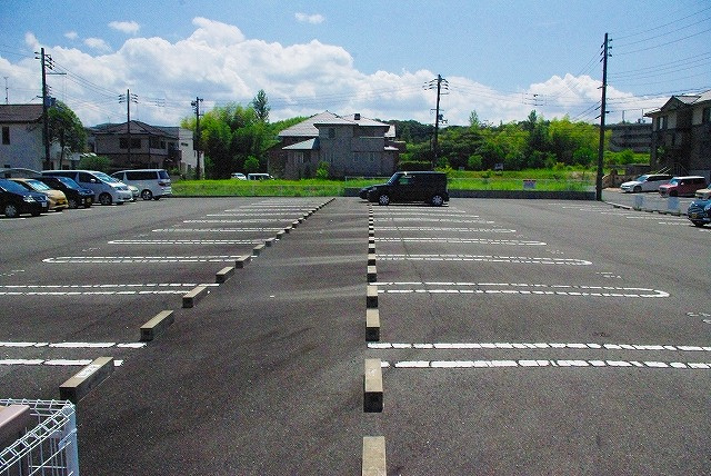 浅田モータープールの駐車場