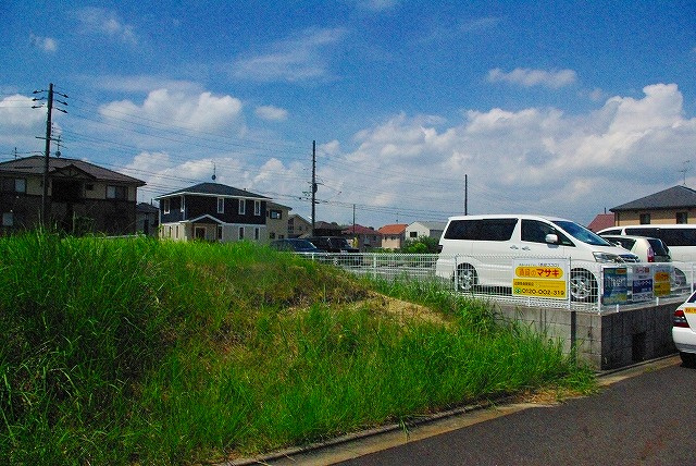 浅田モータープールの外観