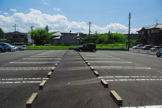 浅田モータープールの駐車場