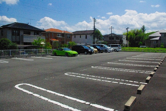 浅田モータープールの駐車場
