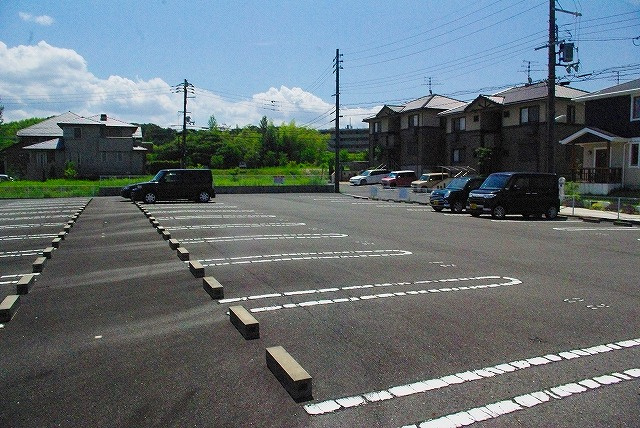 浅田モータープールの駐車場