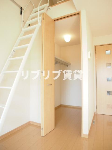ヴェルデ都町の収納