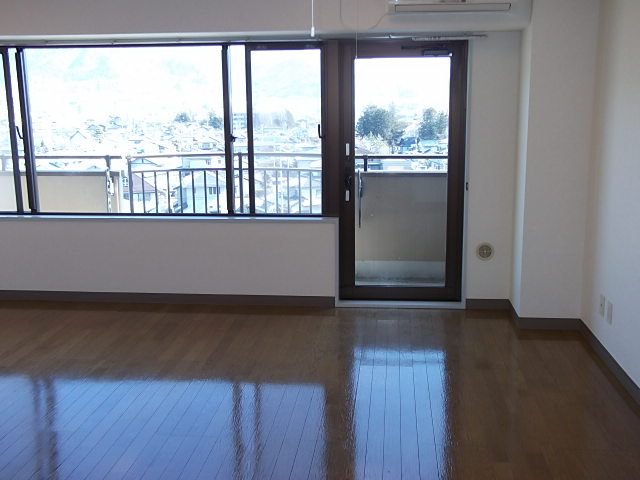 【居間・リビング】 | プロシード甲府 | 『プロシード甲府』