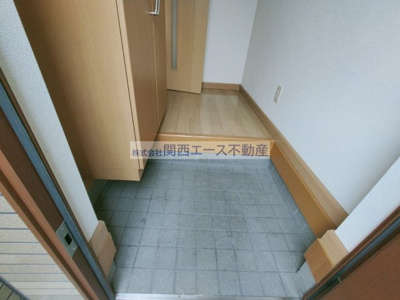 【玄関】 | ルミエールヴィラ