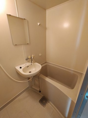  | エンフェル石切