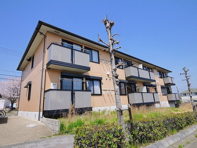 グリーンパーク　ニレの木の外観|外観は落ち着いています