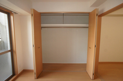  | グランエイト中津