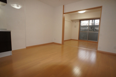  | グランエイト中津