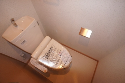  | グランエイト中津