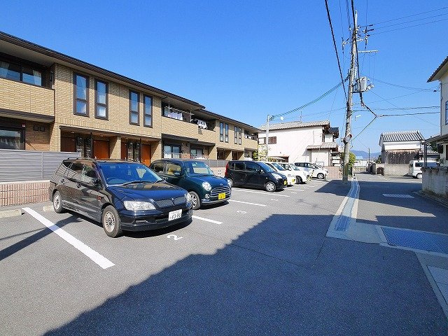 ラルーチェⅠの駐車場|駐車場です