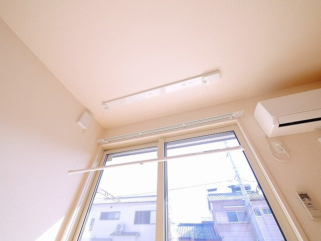 ラルーチェⅠの設備|室内物干し付きです