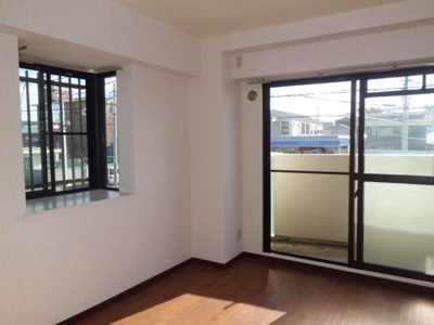 【洋室】 | エステートⅡ番館