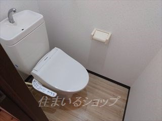ビューテラス渡辺のトイレ|シャワートイレ