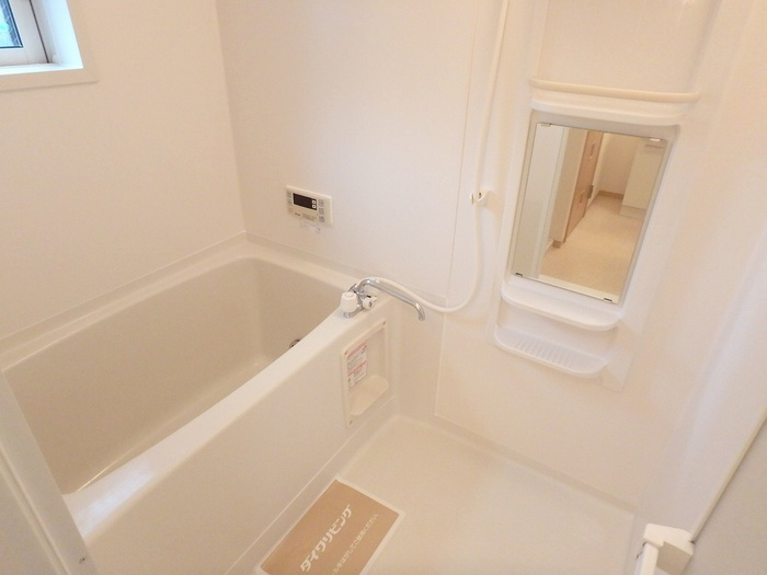 セレス本町の浴室