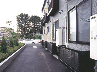 【玄関】 | キャピタル平松 