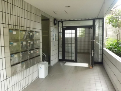 【エントランス】 | セラヴィ津久野 | セラヴィ津久野