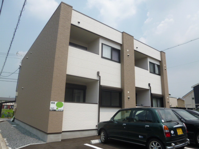 倉敷市大内のアパートの外観