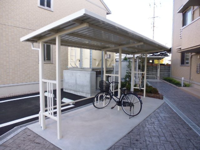 キャスバルＢのその他共用部分|駐輪場