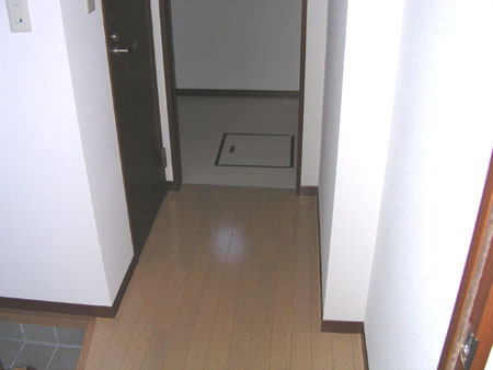 アミ緑町A・Bの玄関