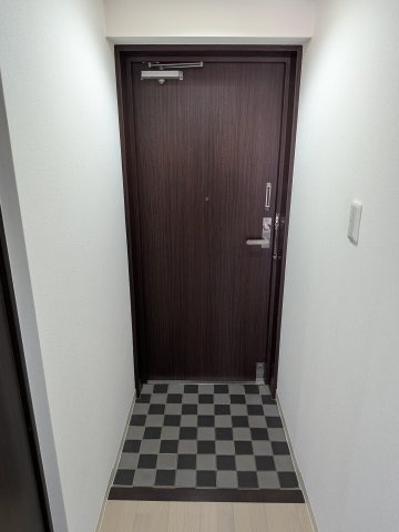 【玄関】 | Ｒ　ＦＩＥＬＤＳ　ＦＵＮＡＢＡＳＨＩⅡ | スッキリまとまった玄関です
