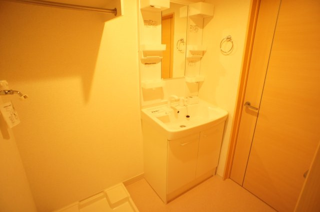 クラベール壱番館の洗面所|洗面所です