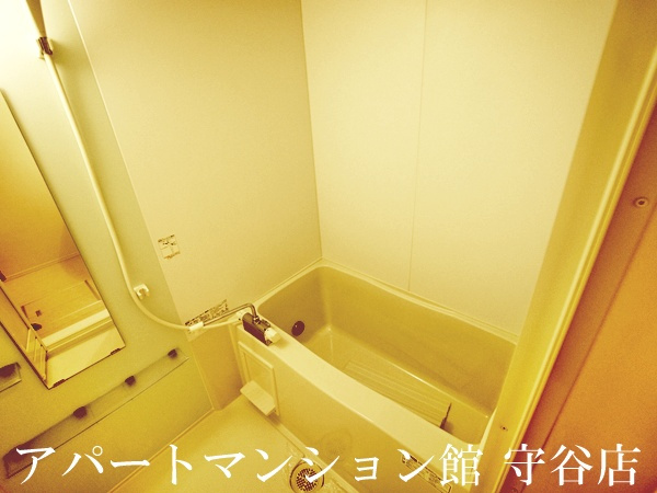 クレールⅥＡの浴室