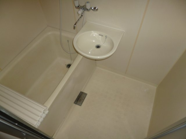 メゾンセントラルの浴室